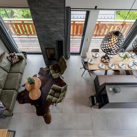 Alpinn Wellness 2 Chalet *