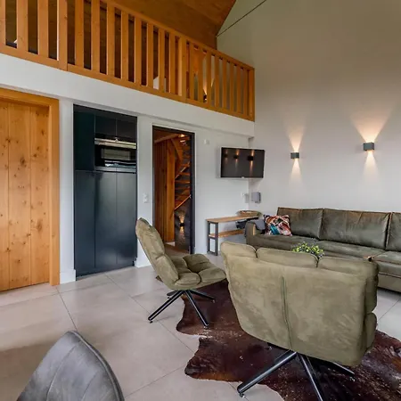 Alpinn Wellness 2 Chalet *