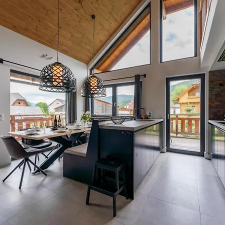 Alpinn Wellness 2 Chalet *